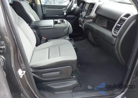 2019 Ram 1500 Big Horn/Lone Star 4X4 5'7 Box z USA, uszkodzony, nr VIN 1C6SRFFT6KN733931